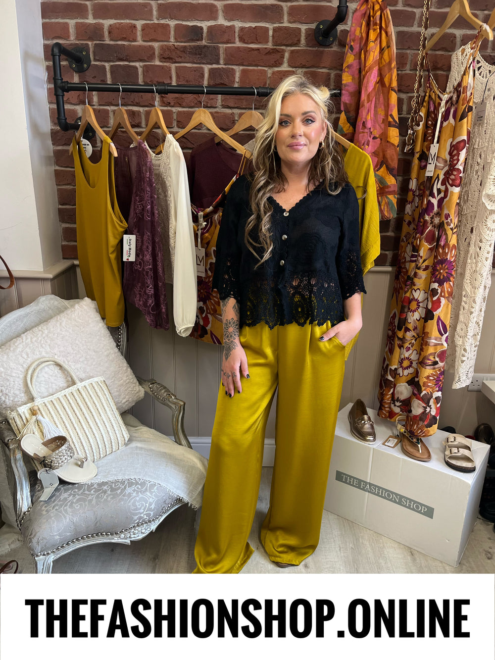 Maria antique gold wide leg trousers 8-12