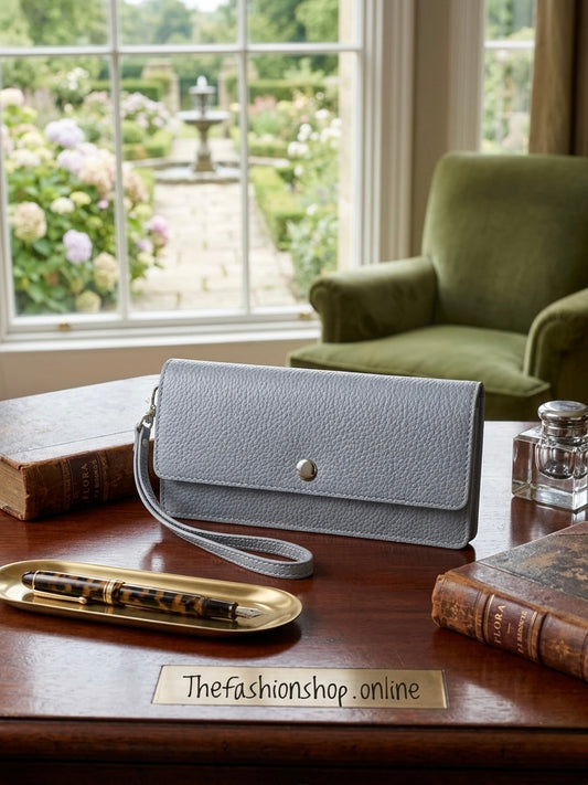Red Cuckoo blue purse