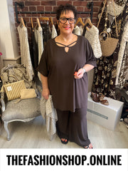 Melissa brown statement neck top 16-24