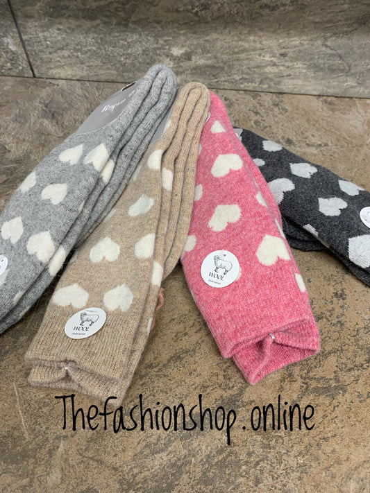 Wool mix heart socks sizes 3-7