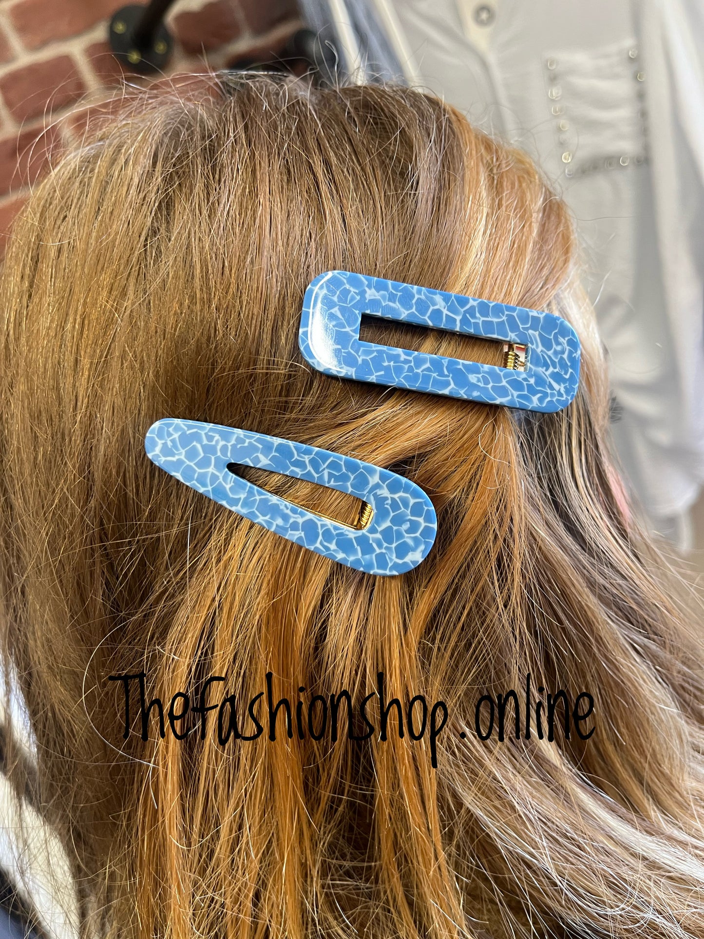 Red Cuckoo blue hair clip twin pack