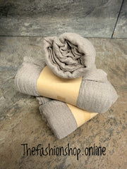 Latte fine waffle scarf