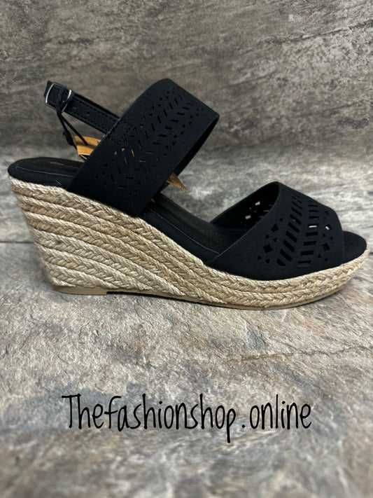 Cece Black wedge 3-8