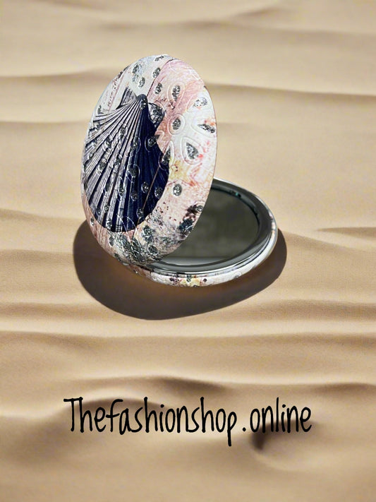Sarah Tempest seashell compact mirror
