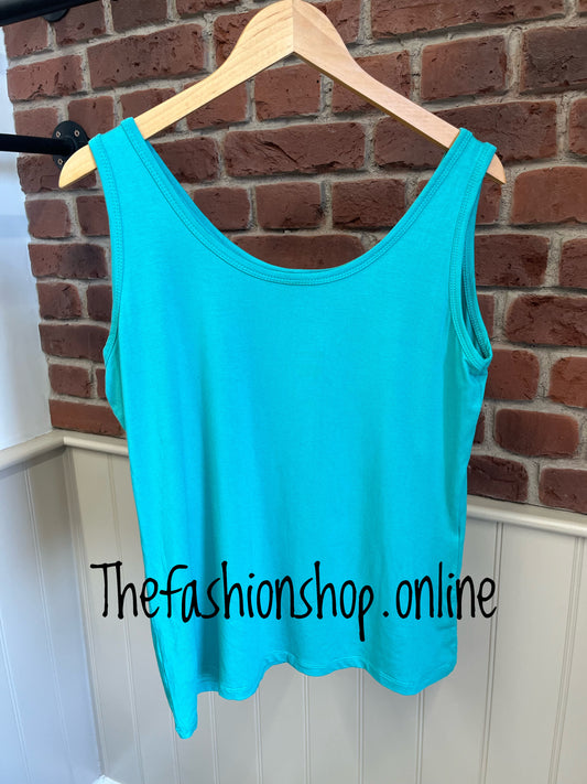 Plus size jade quality round neck vest 18-24
