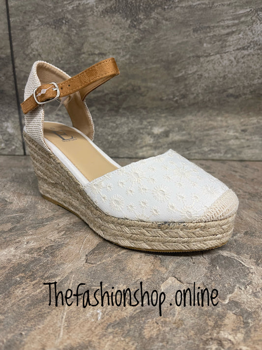 Cream broderie anglaise espadrille wedge sizes 4-8