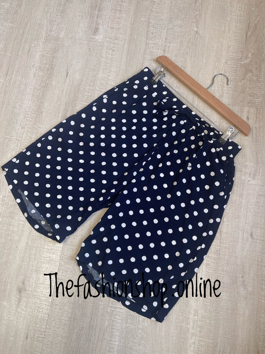 Navy blue polka dot shorts sizes 10-16