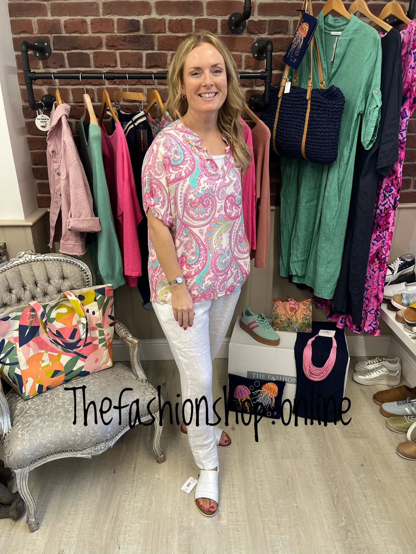 Gabby pink paisley blouse 10-16