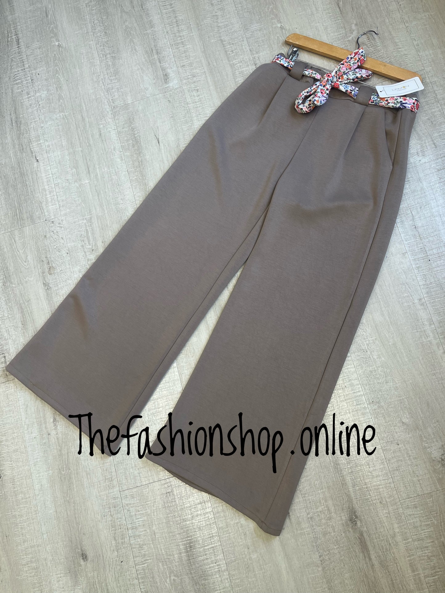 Bridget mocha wide leg trousers with floral belt 8-12 and 14-16