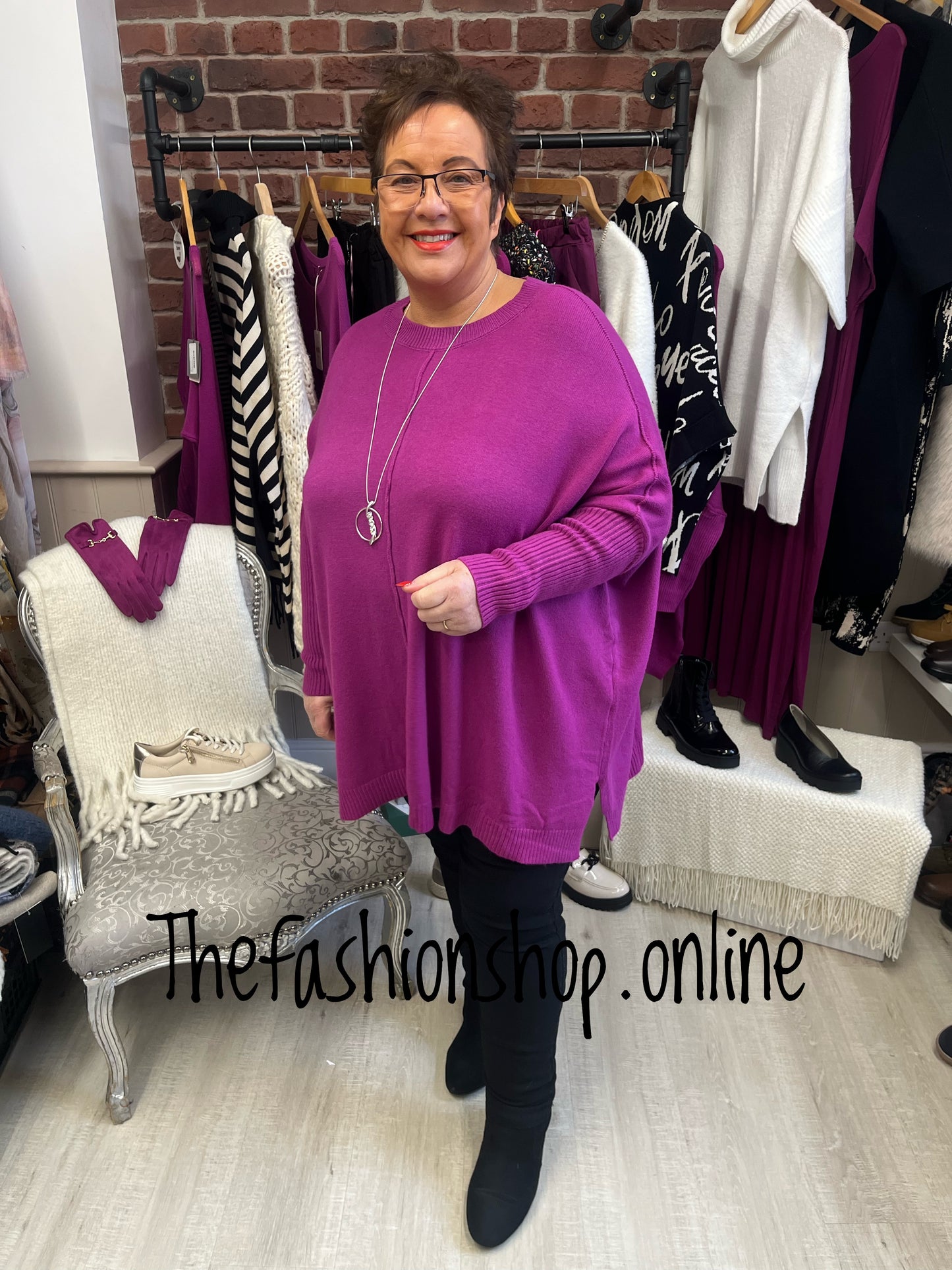 Plus size magenta seam detail jumper 16-24