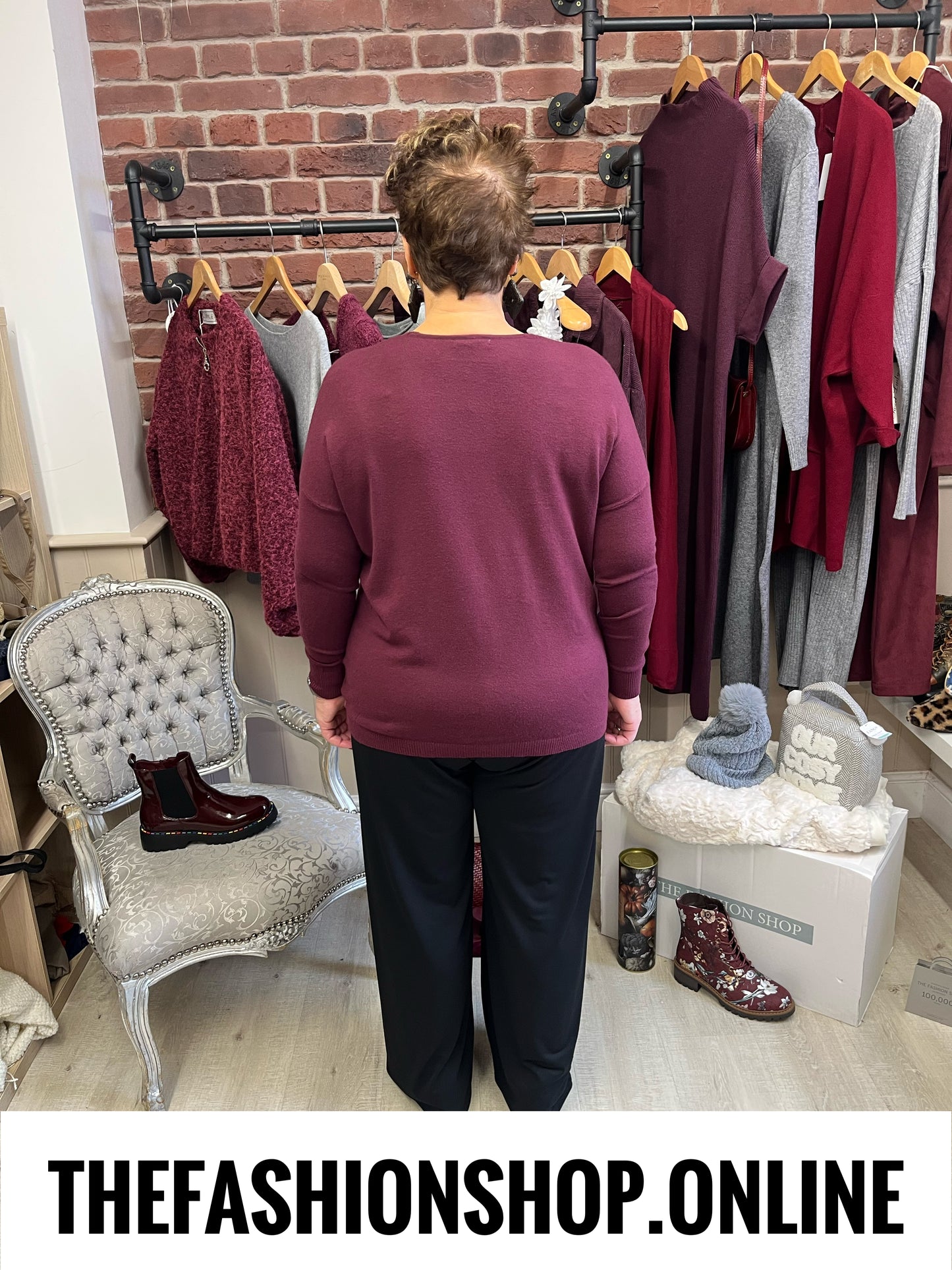 Harlow damson V neck fine knit jumper 14-20