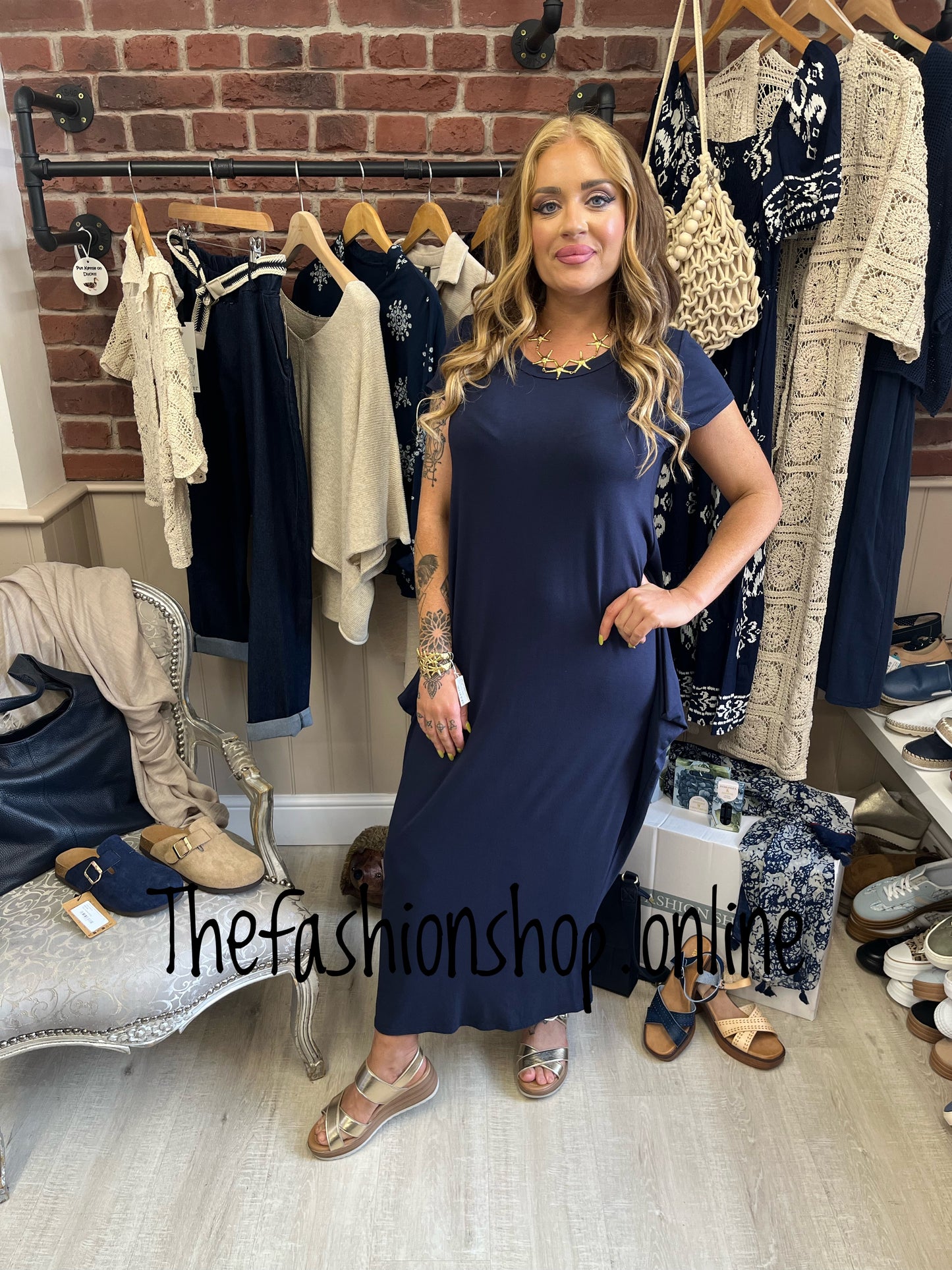 Nicky navy cap sleeve magic dress 8-16