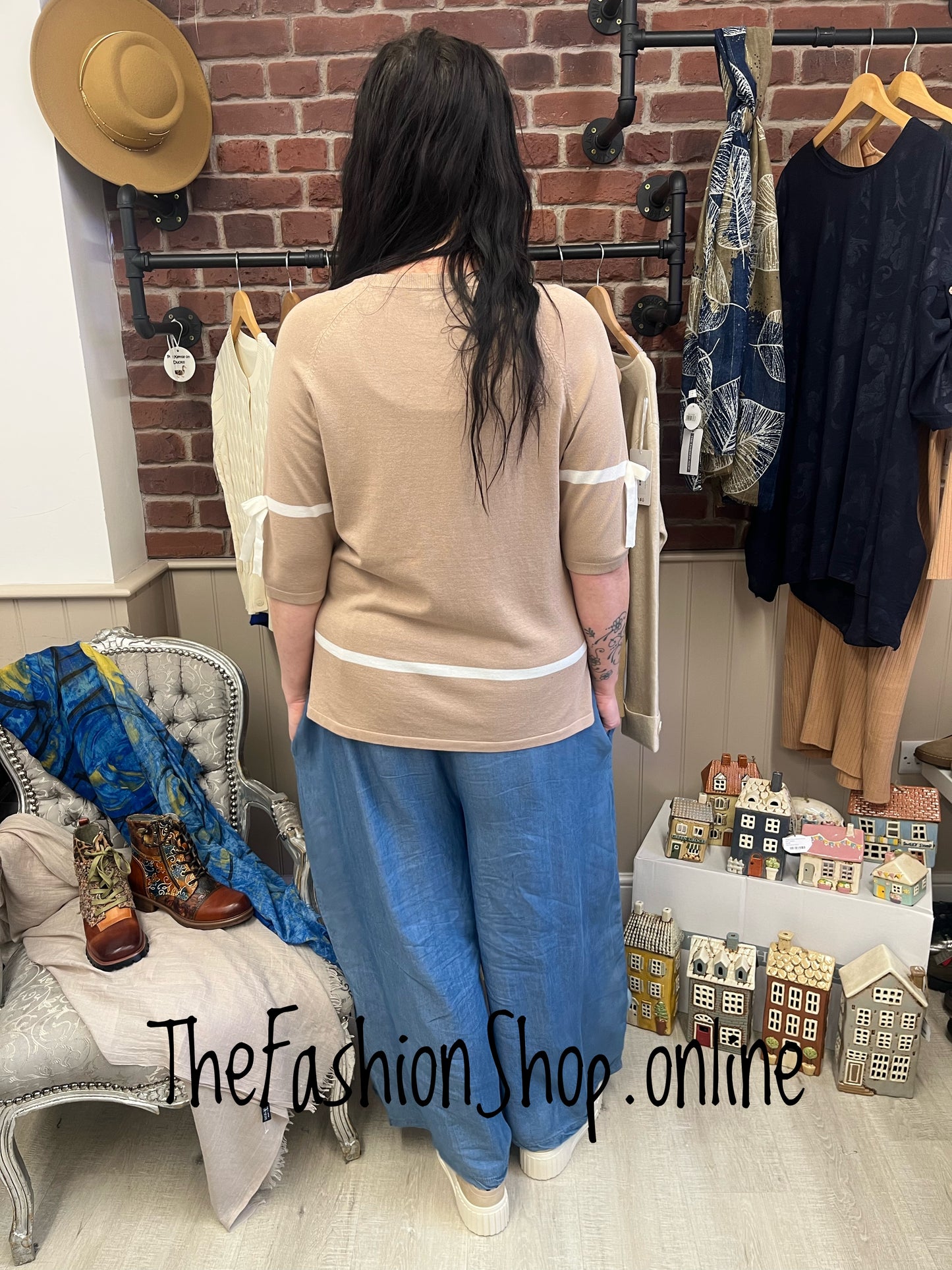 Christina camel and cream knitted top 10-12 and 14-16