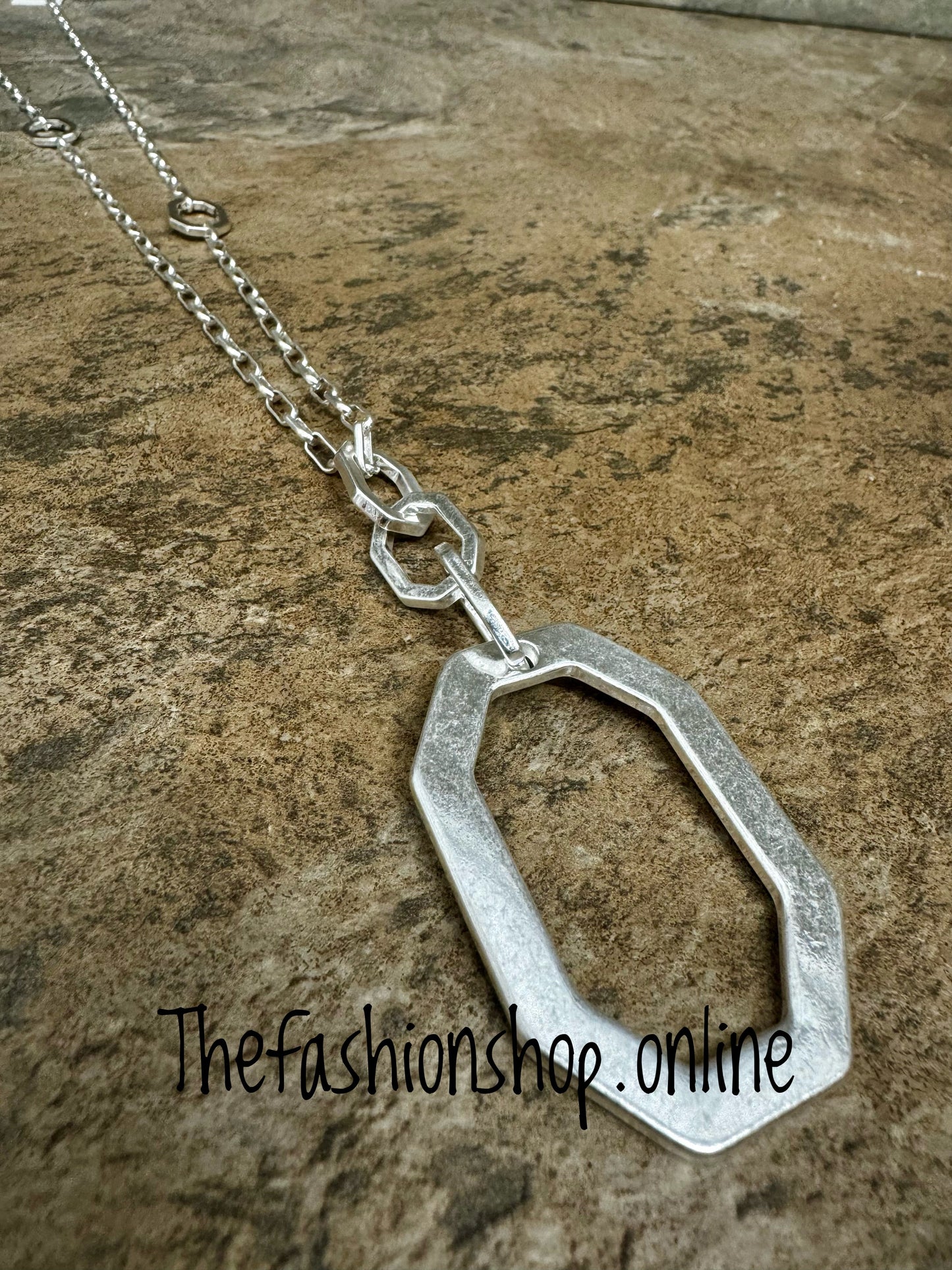Envy long silver links necklace