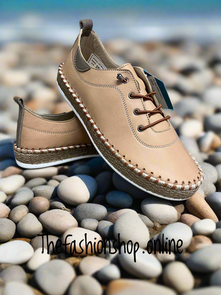 Ivy sand leather pump sizes 4-9 (37-42)