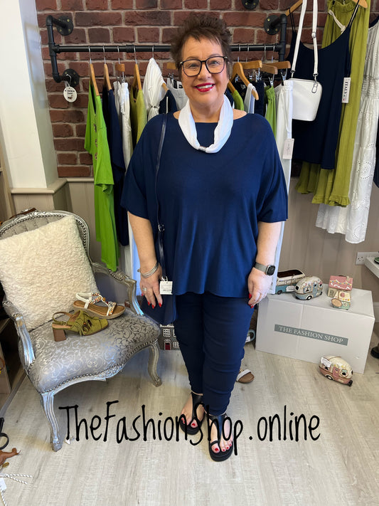 Abigail navy blue round neck top 16-24