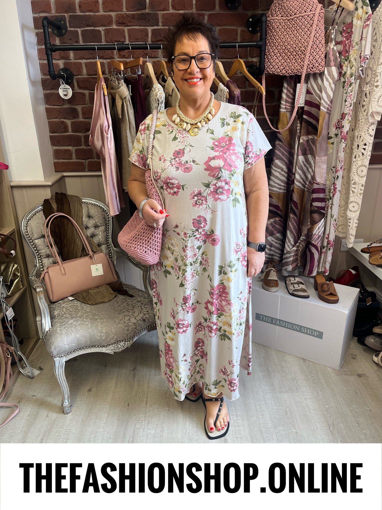 Skyla beige floral dress 10-18