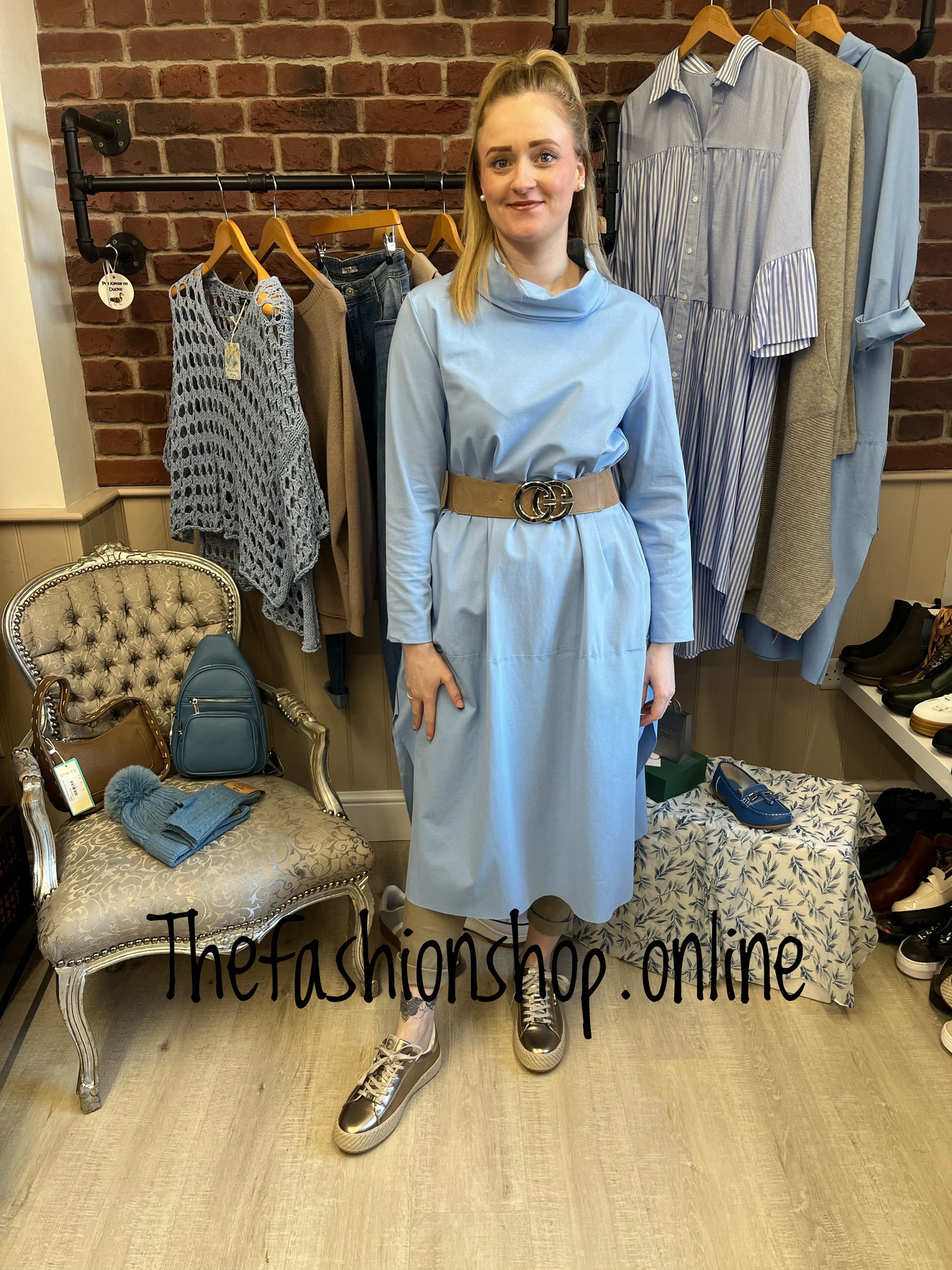 Light blue side split dress 8-18