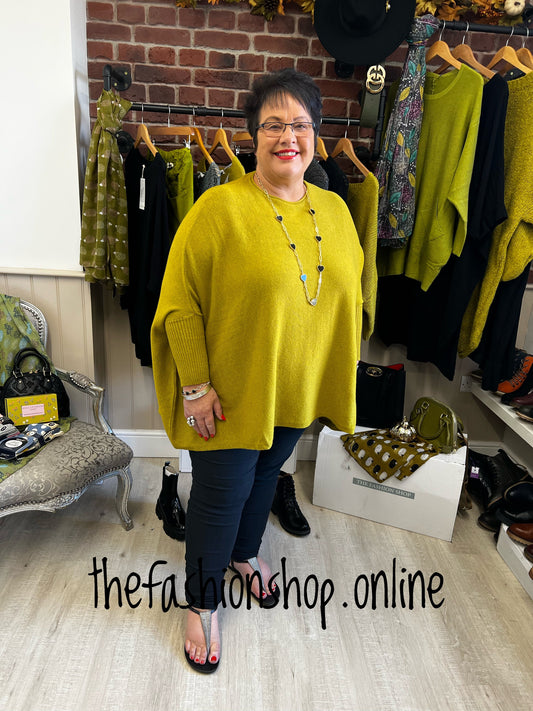 Olive oversize fine knit jumper 16-24