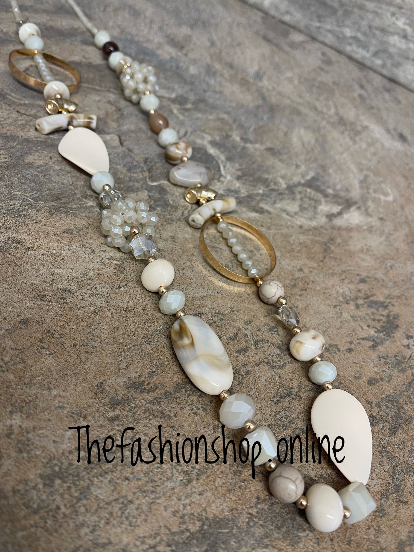 Neutral tones chunky cluster necklace
