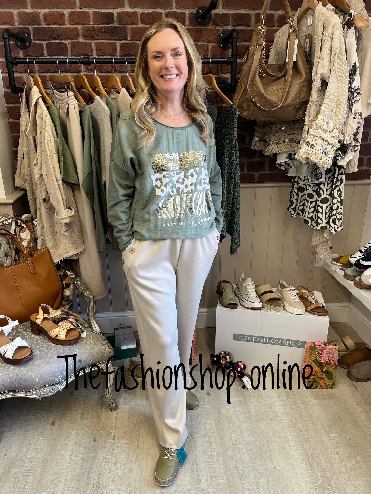 Charlotte khaki animal print top 10-16