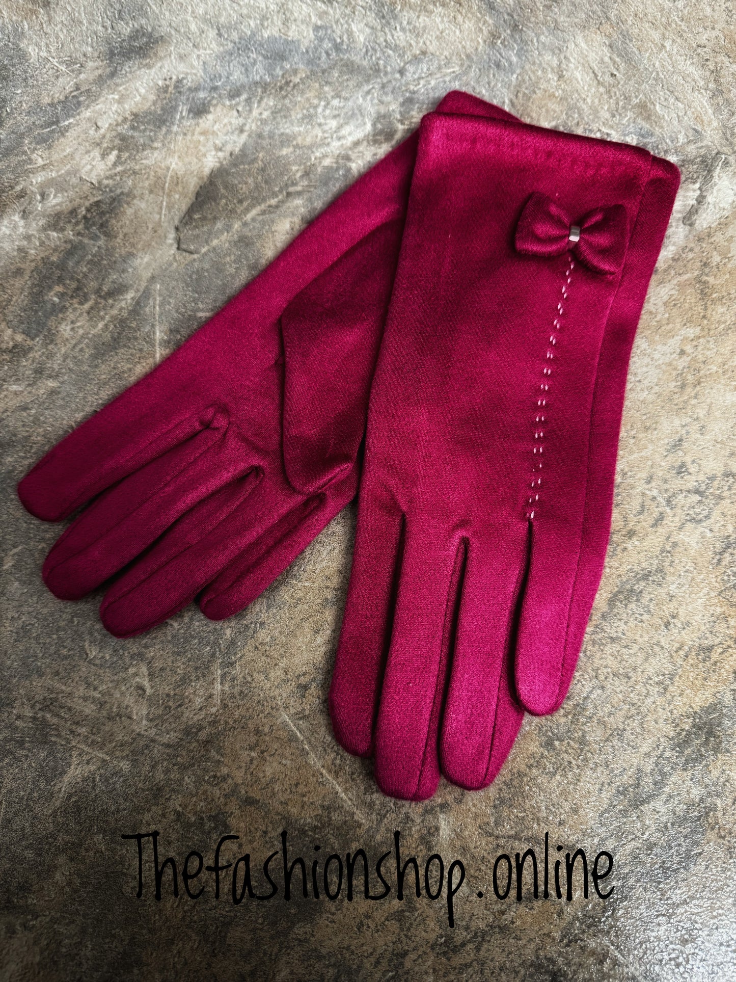 Magenta bow detail gloves