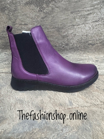 Modella Meadow leather boots in Purple sizes 4-8 (37-41)