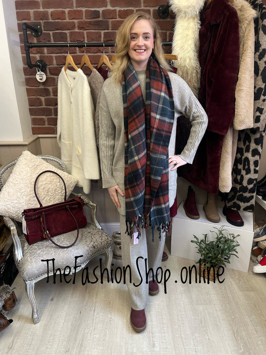 Emily beige cashmere mix co-ord 12-16