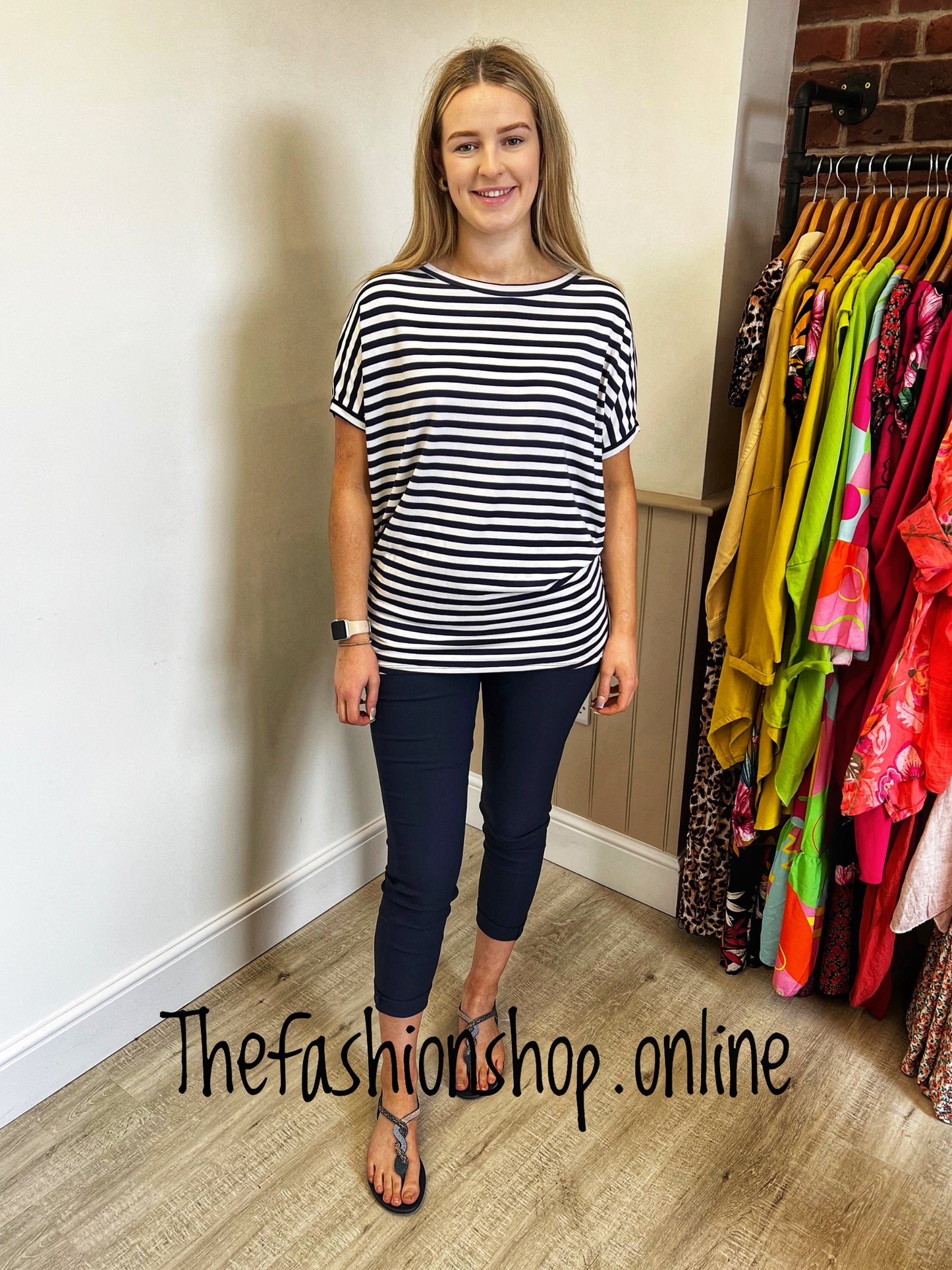 Navy and white stripe hi low style top 10-14