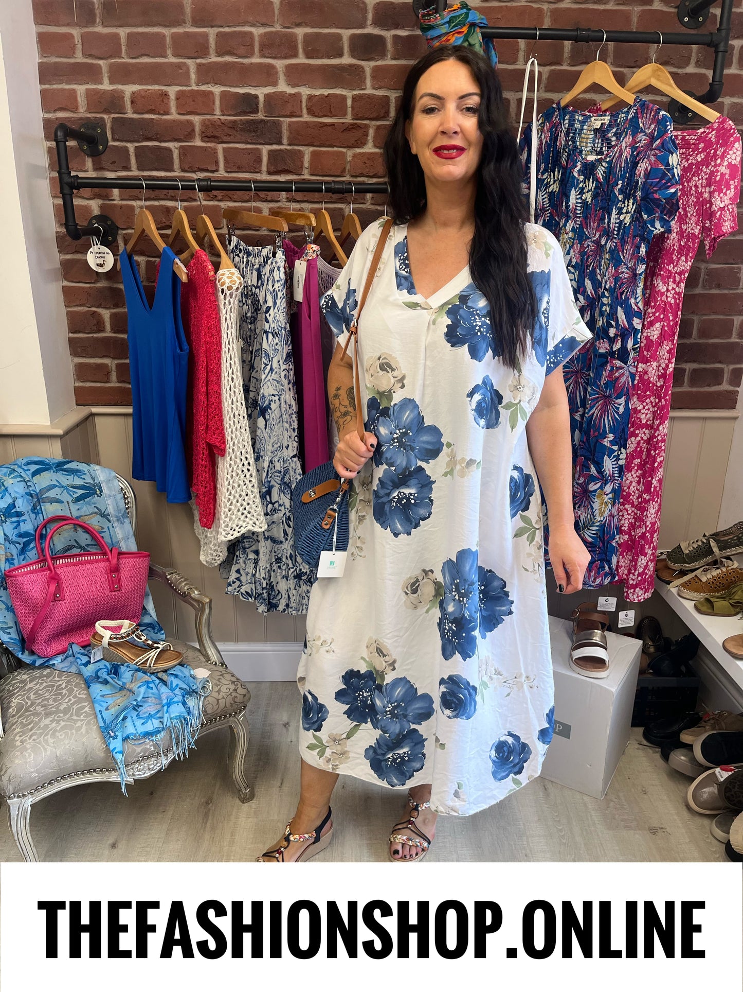 Moira white and navy flowers dress 18-22
