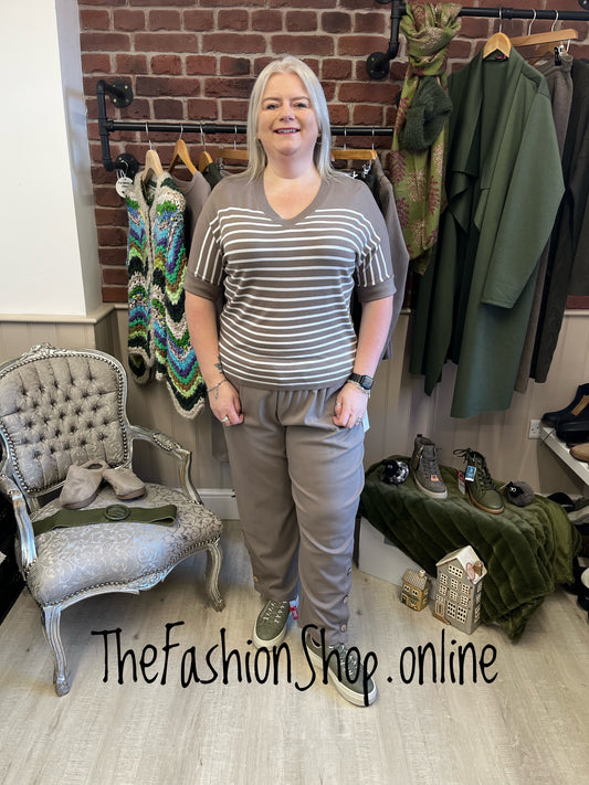 Jennifer mocha striped fine knit top 12-18