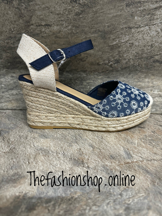 Denim broderie anglaise espadrille wedge sizes 4-8