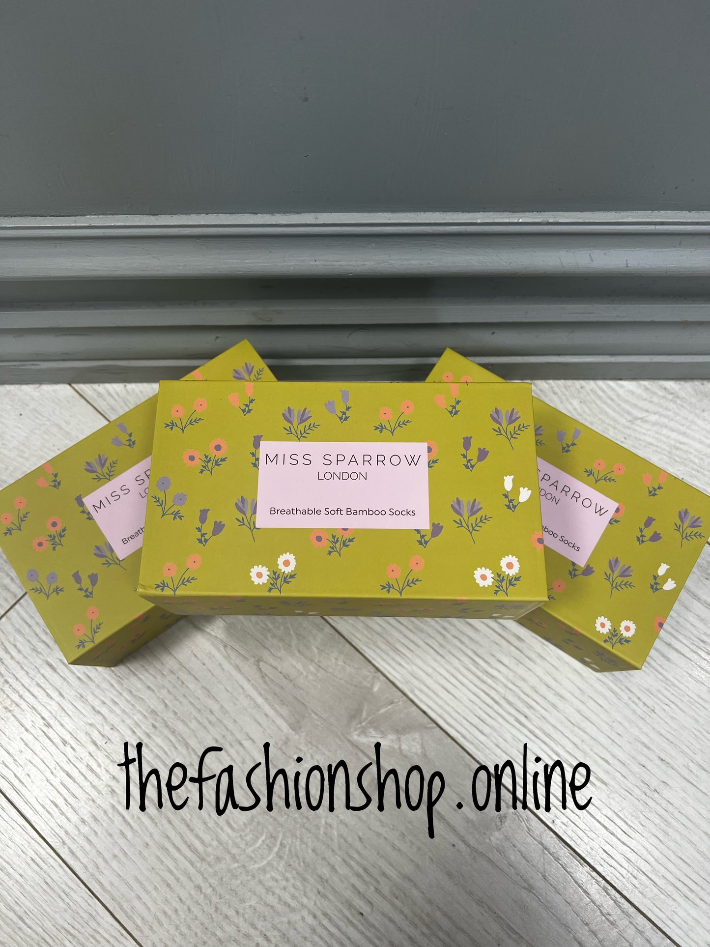 Miss Sparrow Dainty Floral Gift Box Socks