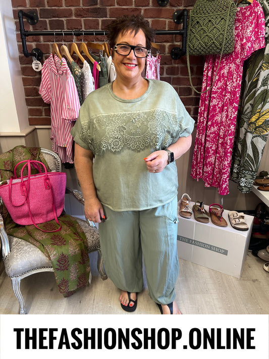 Amber khaki lace detail top 14-20