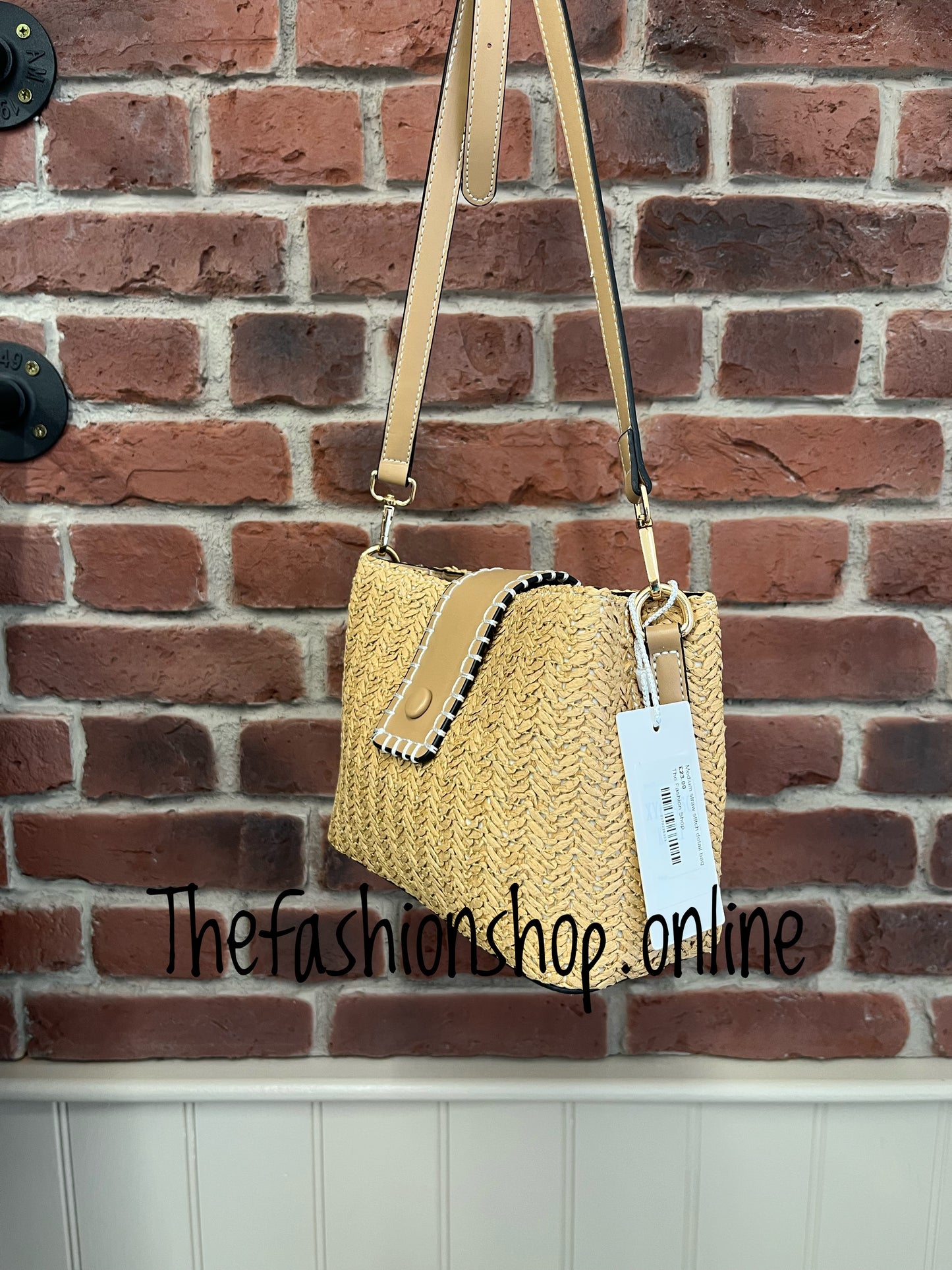 Medium straw stitch detail bag