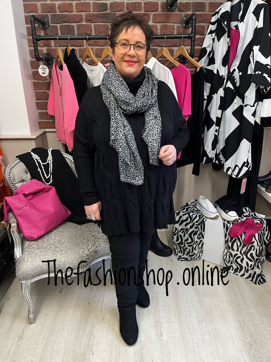 Amelia Black cable knit polo jumper 12-22