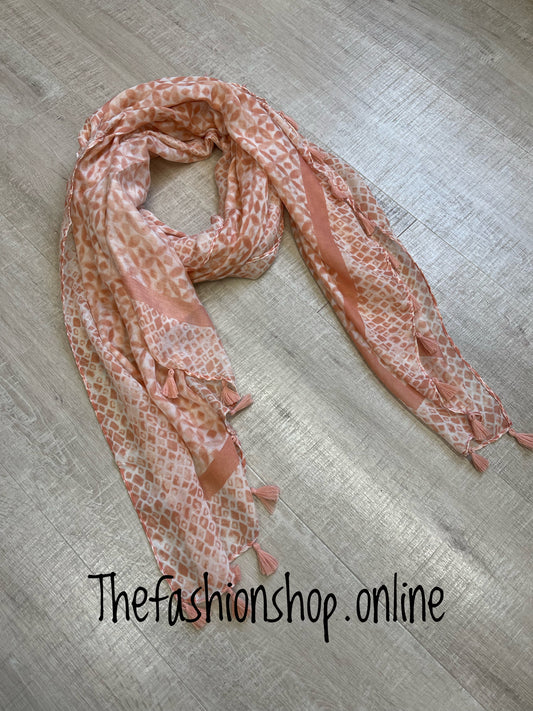 Peach patterned tassel scarf