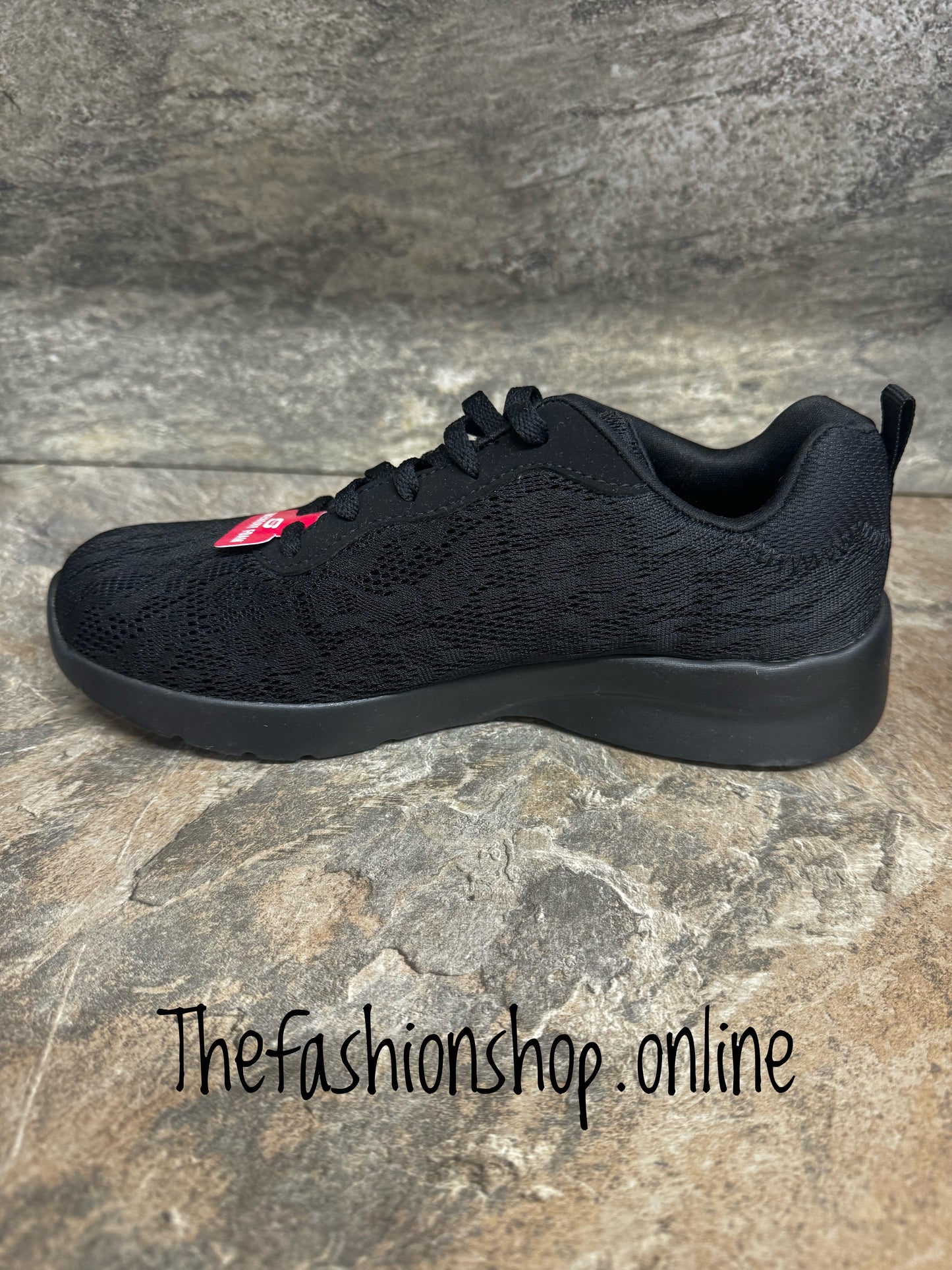 Skechers black Dynamight Homespun trainers sizes 4-8