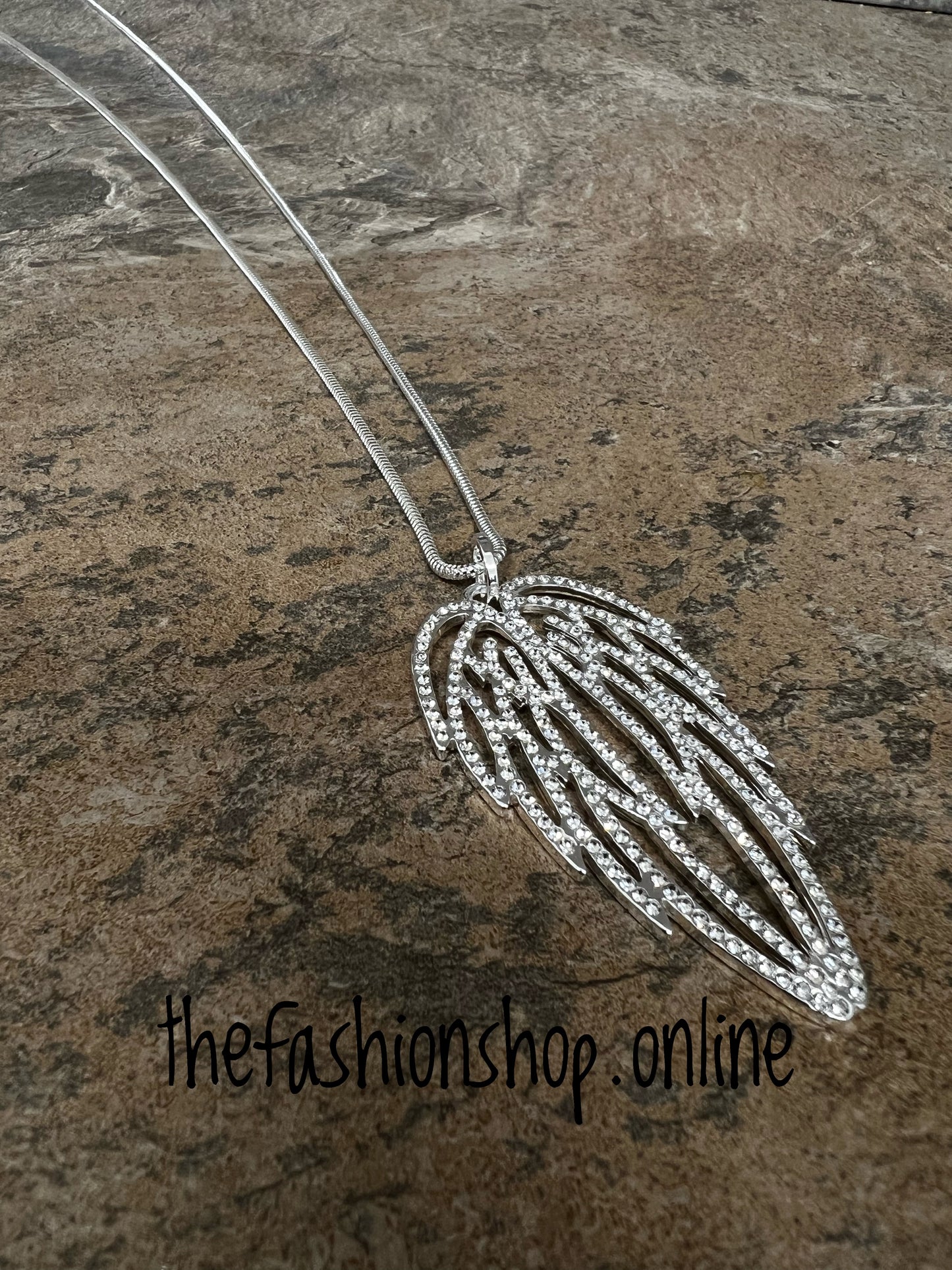 Silver sparkle angel wings necklace