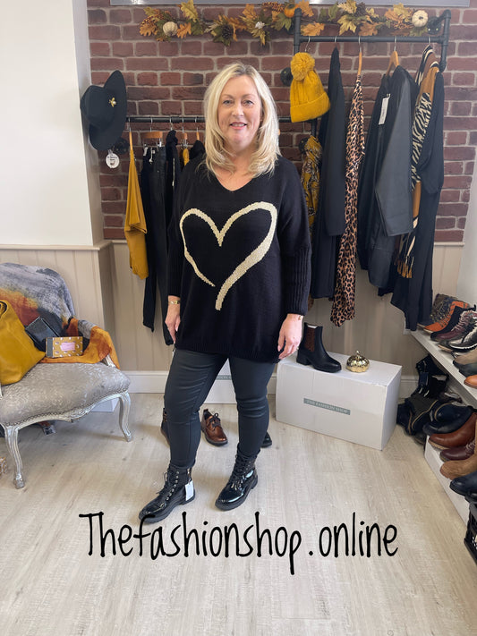 Black with gold heart jumper 16-22