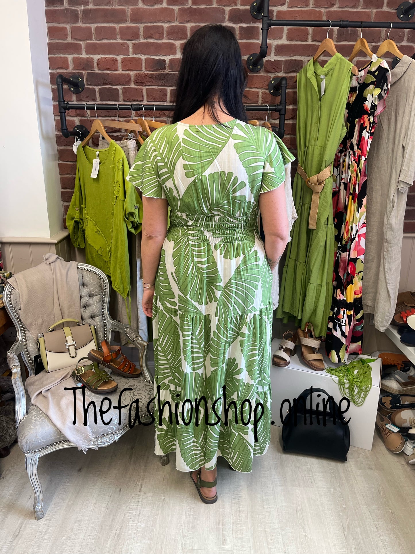 Harmony gorgeous green summer dress 10-18