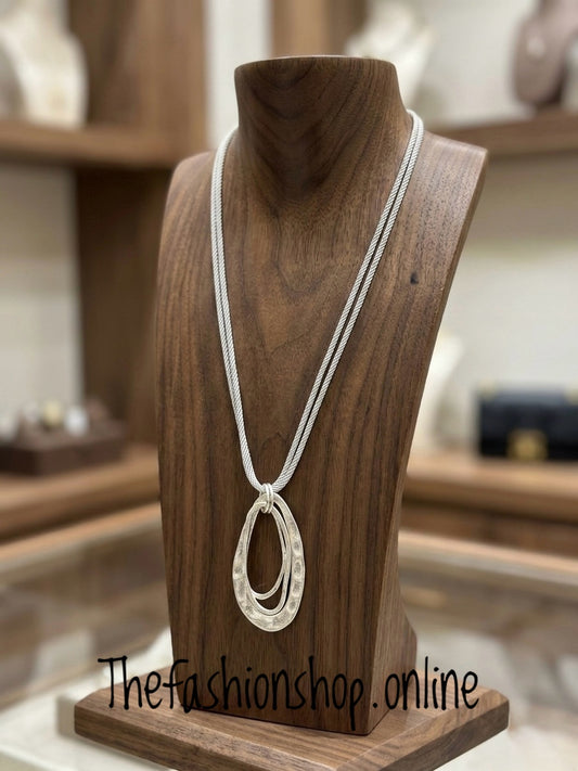 Gracious Statement Necklace in Grey and Silver