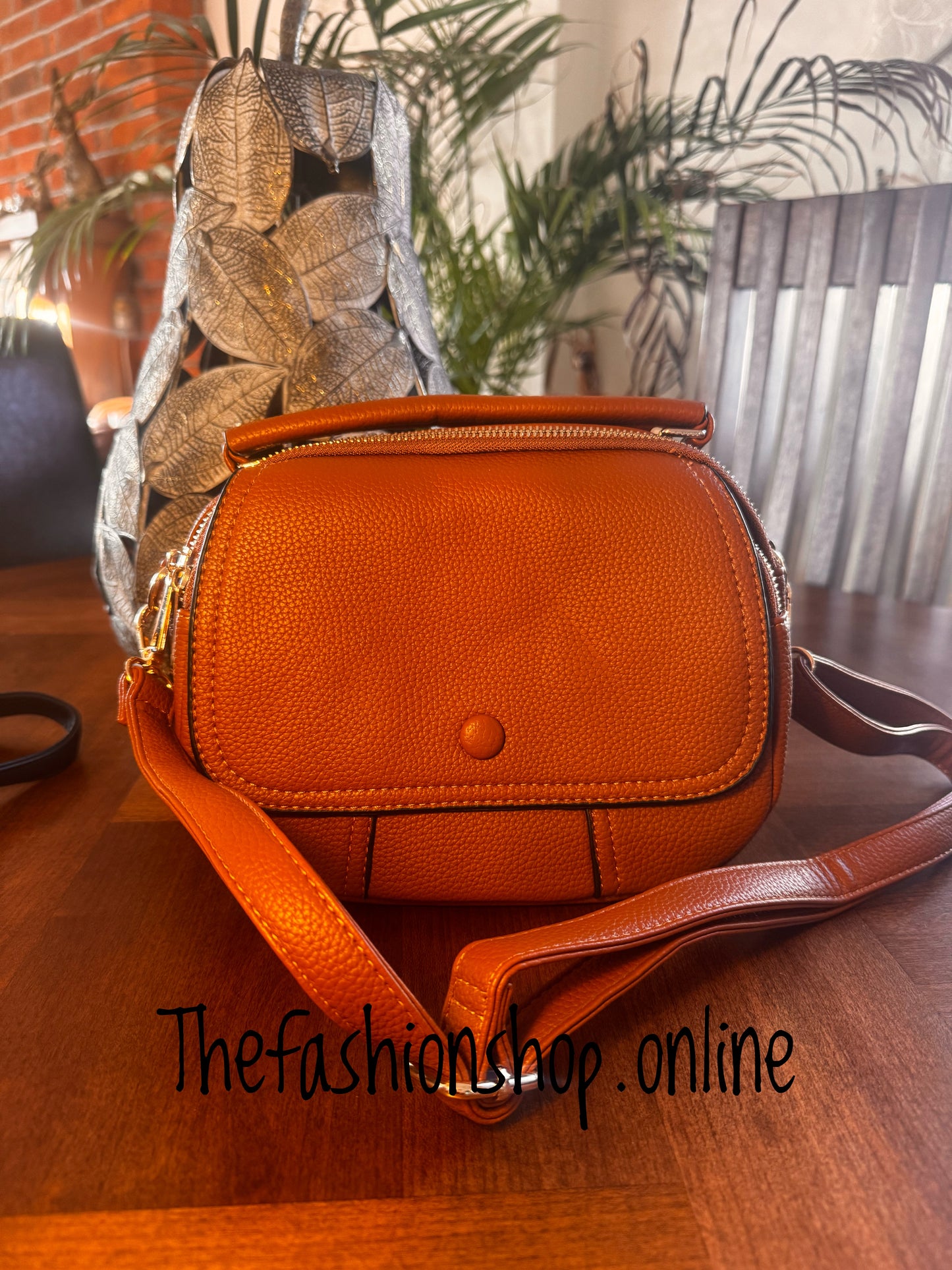 Trinny Triple Zip Shoulder Bag in Brown