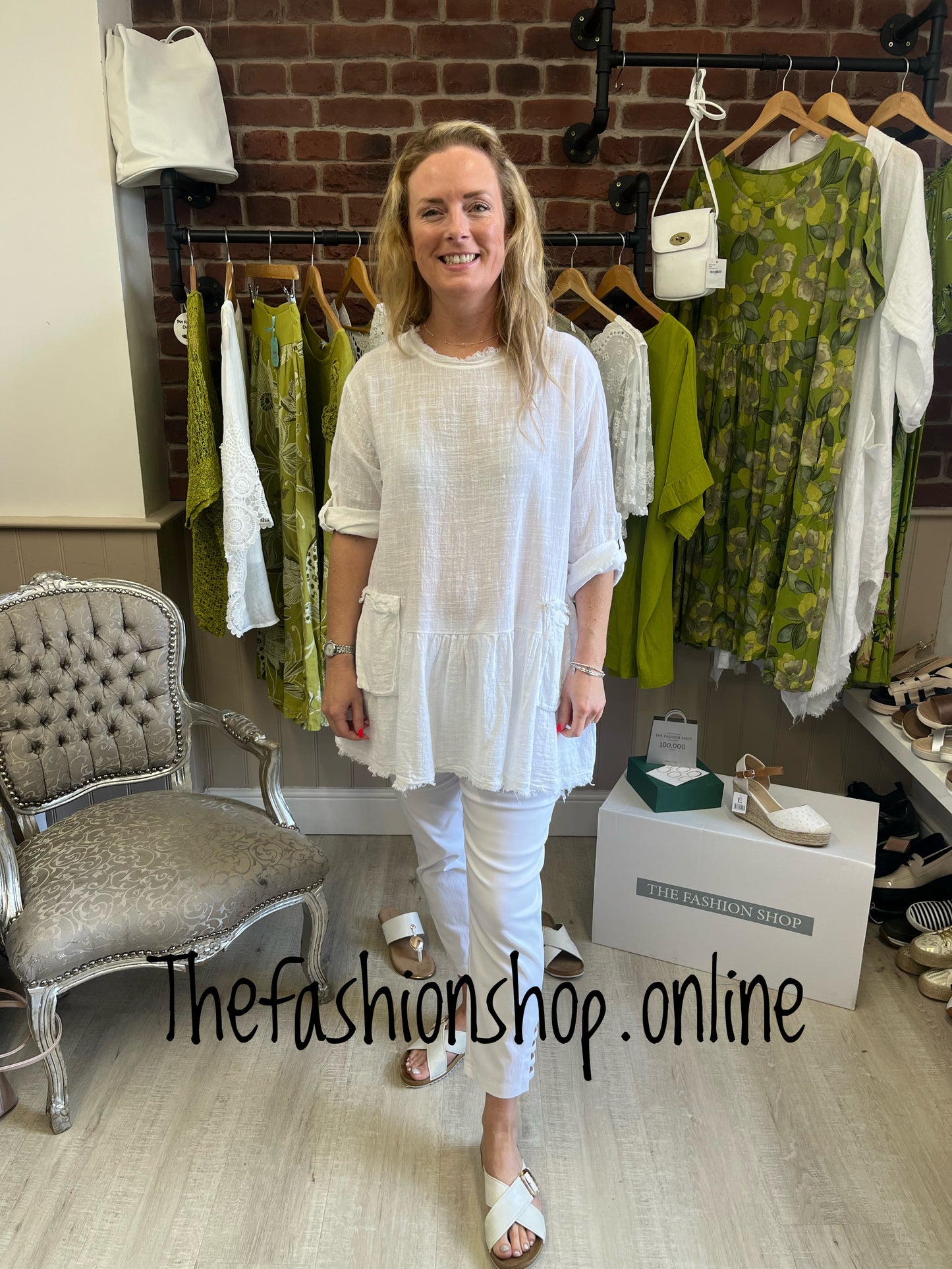 White frayed edge frill hem top 10-14