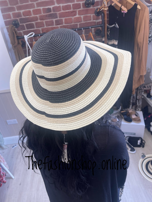 Black stripe wide brim summer hat