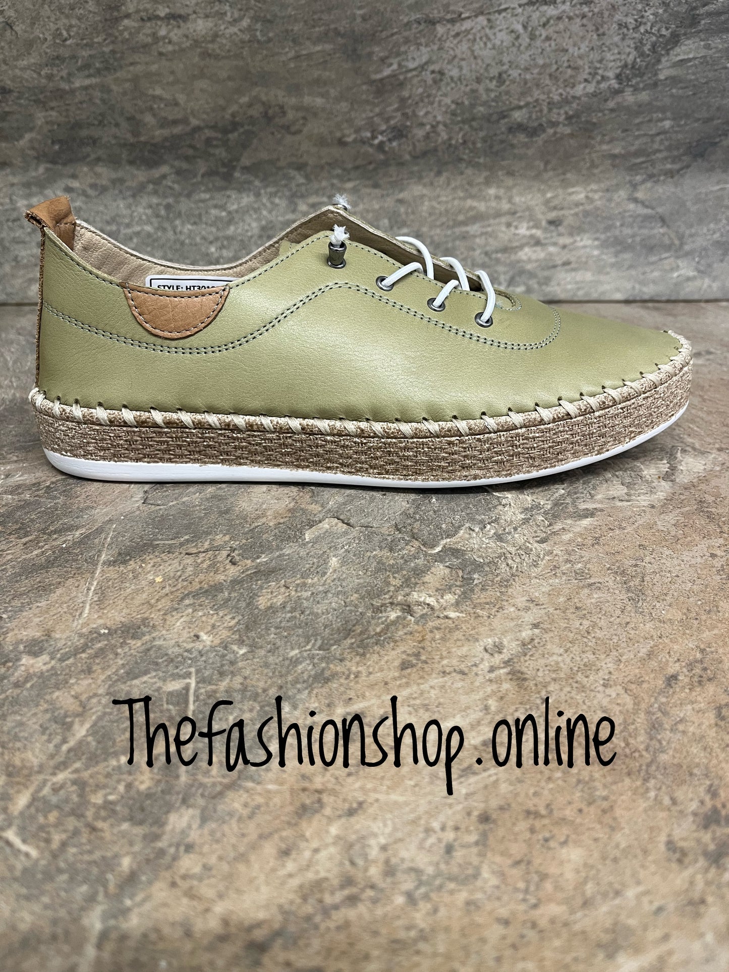 Ivy khaki leather pump sizes 4-8 (37-41)