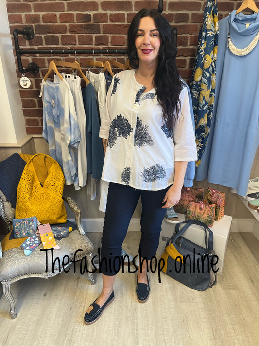 Lottie white and navy blouse 12-18