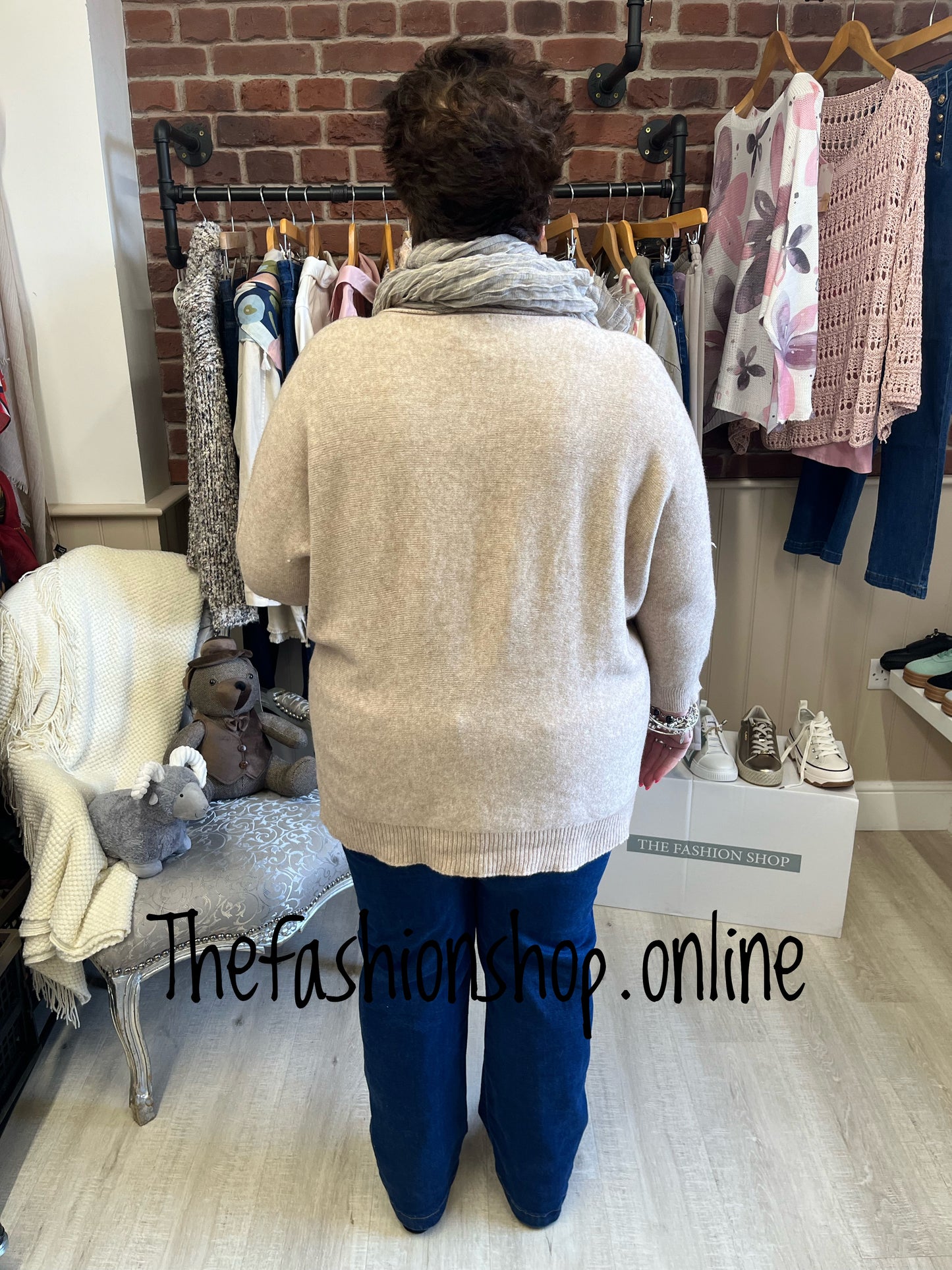 Terri mocha twin pocket jumper 14-22