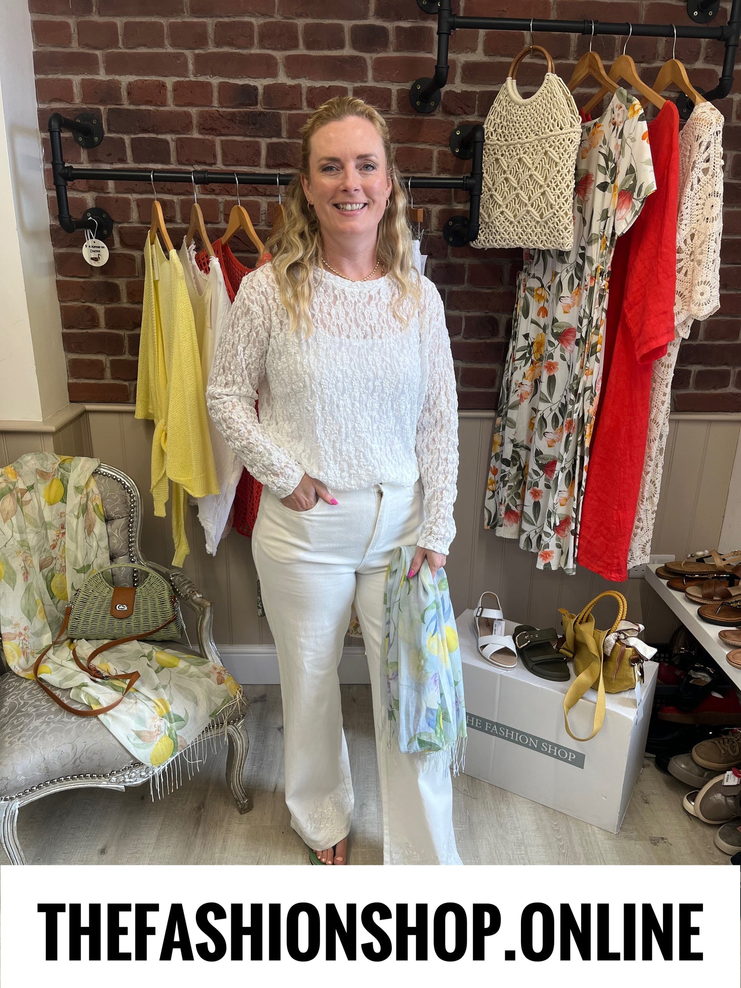 Bonnie white long sleeve lace top 14-20