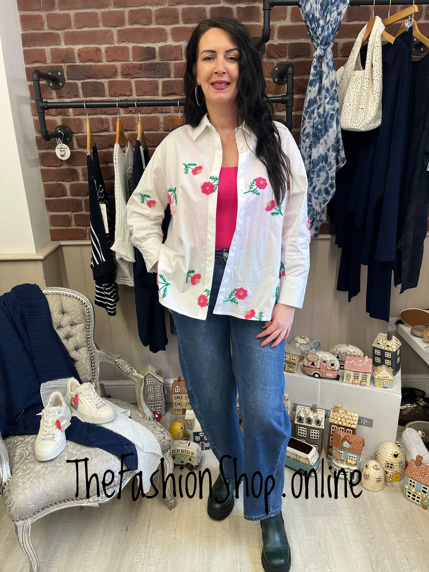 Lauren white floral shirt 12-22